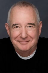 Michael Tucker
