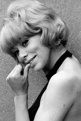 Mireille Darc