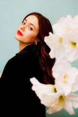Molly Gordon