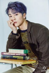 Moon Bin