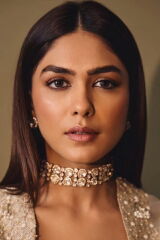 Mrunal Thakur