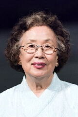 Na Moon-hee