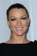Natalie Zea
