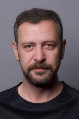 Nejat İşler