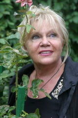 Nevra Serezli