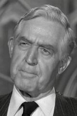 Nolan Leary