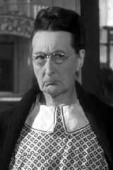 Nora Cecil