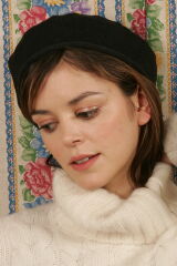 Nora Zehetner