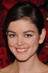 Nora Zehetner