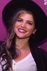 Paola Lázaro