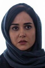 Parinaz Izadyar