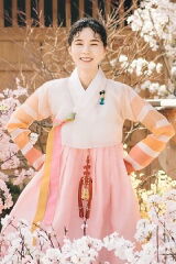 Park Si-eun