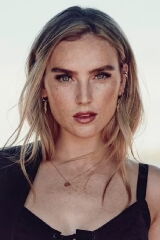 Perrie Edwards