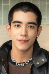 Pide Monthapoom Sumonvarangkul