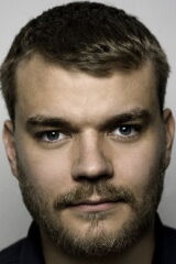 Pilou Asbæk