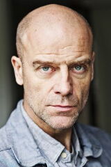 Pip Torrens