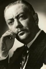 Raymond Walburn