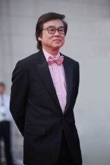 Raymond Wong Pak-Ming