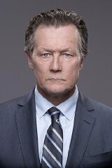 Robert Patrick