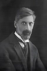 Robert W. Paul