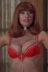 Robyn Hilton