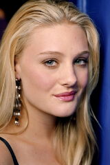 Romola Garai