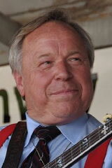 Roy Lewis