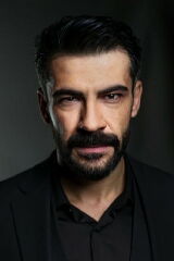 Rüzgar Aksoy