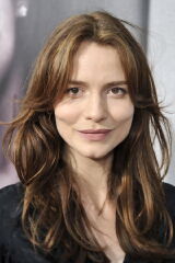 Saffron Burrows