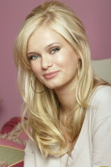 Sara Paxton