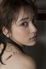 Sayaka Tomaru