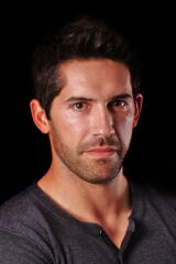 Scott Adkins