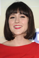 Shannon Woodward