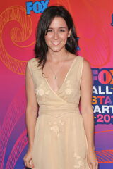 Shannon Woodward