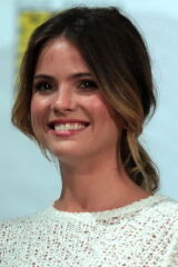 Shelley Hennig