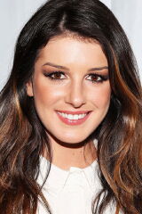 Shenae Grimes-Beech