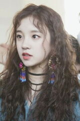 Song Yuqi
