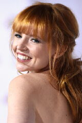 Stef Dawson
