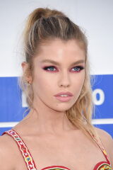 Stella Maxwell