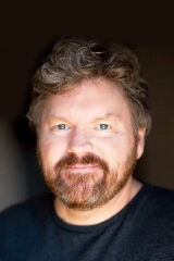 Stephen Hunter