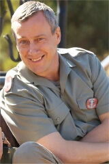 Stephen Tompkinson