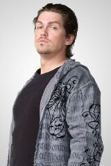 Steve Howey
