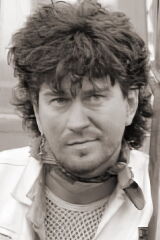 Steve J. Spears