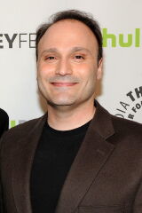 Steven Molaro