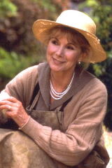 Susan Hampshire