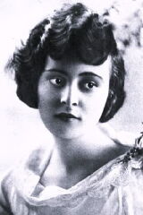 Sylvia Breamer