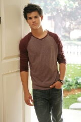 Taylor Lautner