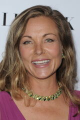 Theresa Russell