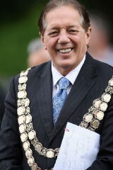 Tim Shadbolt