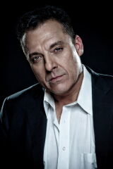 Tom Sizemore